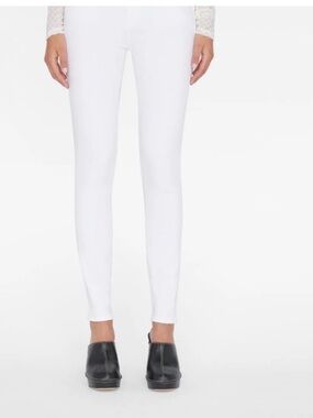 Frame Denim White High-Rise Jeans with Gold Button